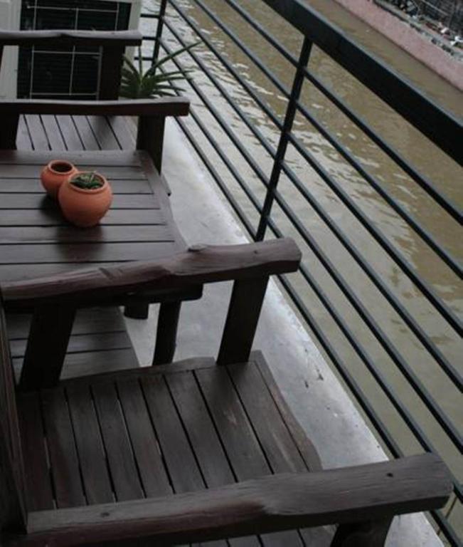 Fortville Guesthouse Bangkok Pokoj fotografie